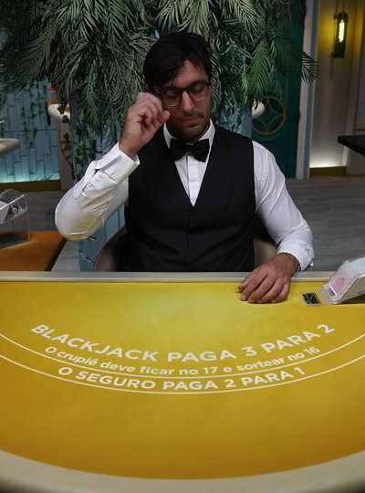 Professional Dealer Game